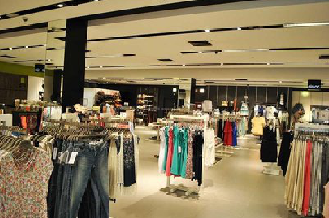 峨眉山商场里的店面怎么装修？